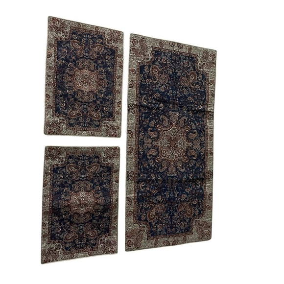 Turkeys Table Set - Picture 2 of 4